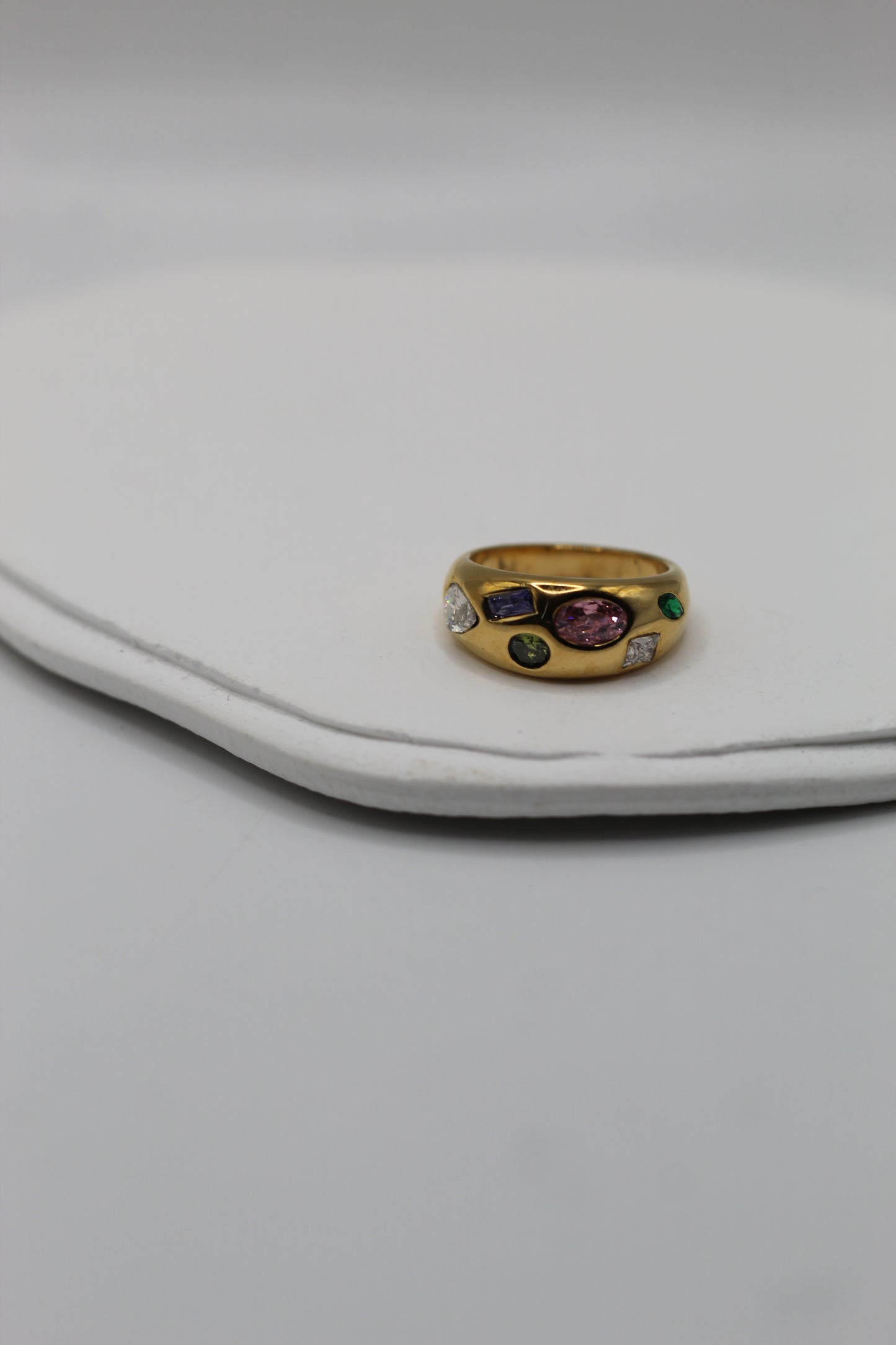 Anillo Wanda
