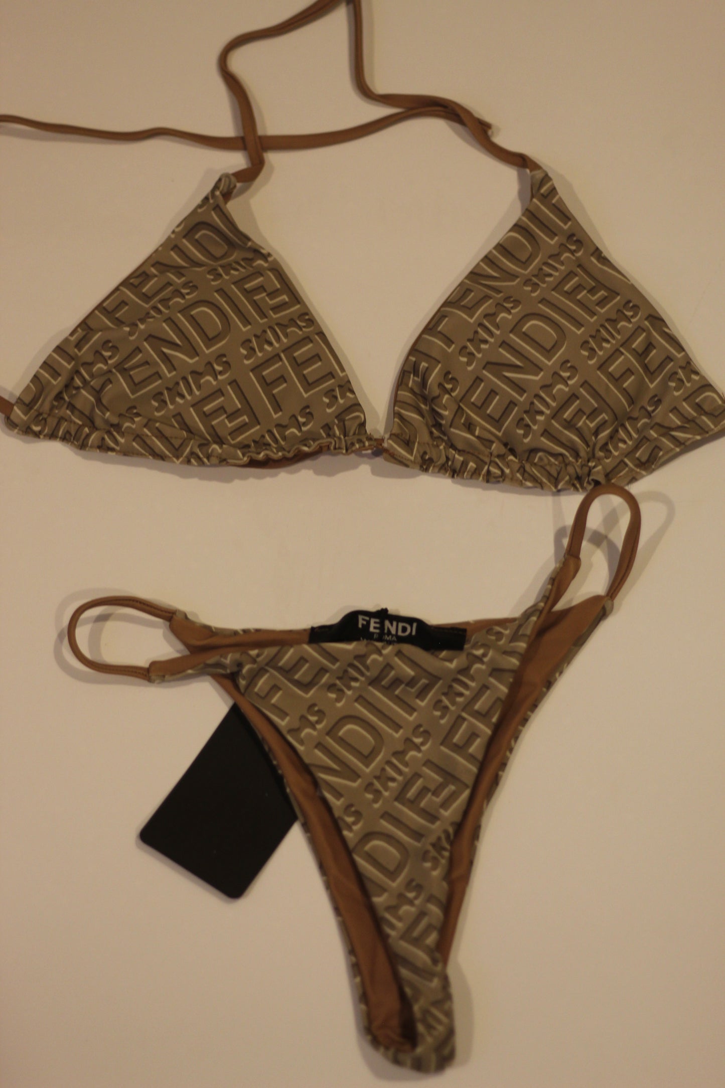 Traje de Baño Skims x FF