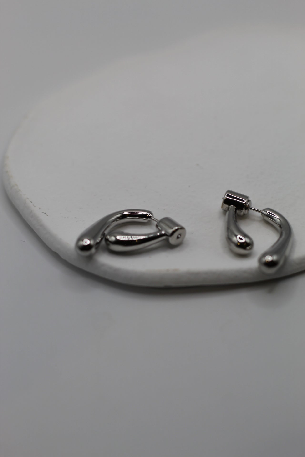 Pendientes Hillary