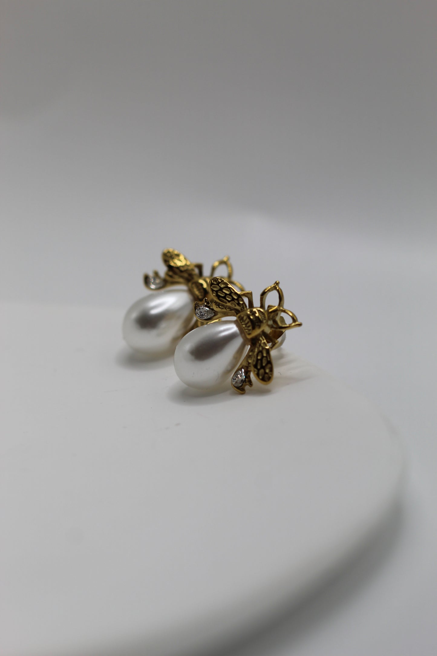 Pendientes Abeja
