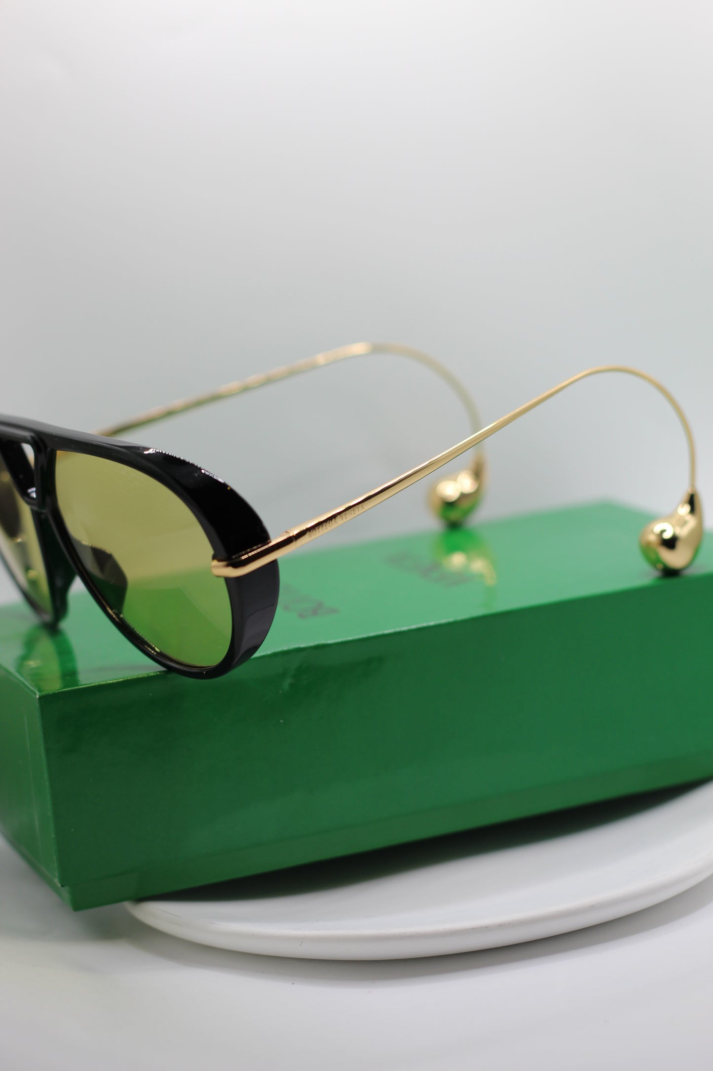 Lentes Bottega V