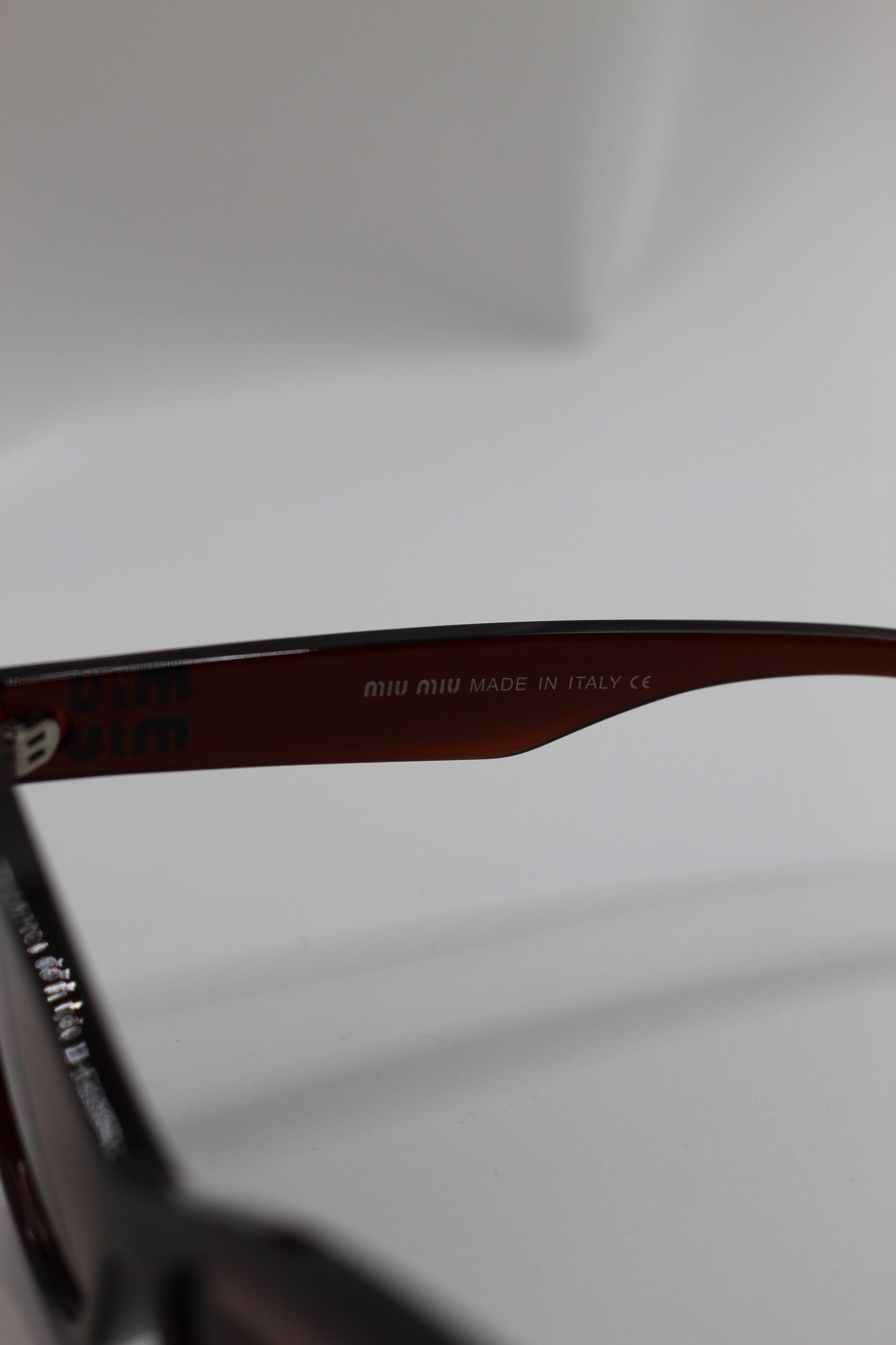Lentes Miu M
