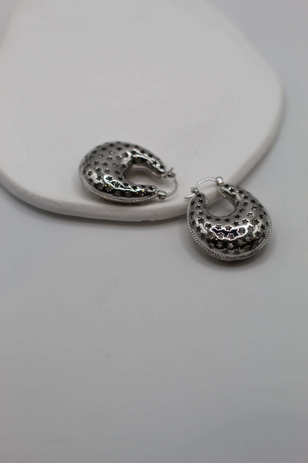 Soraya Hoop Earrings