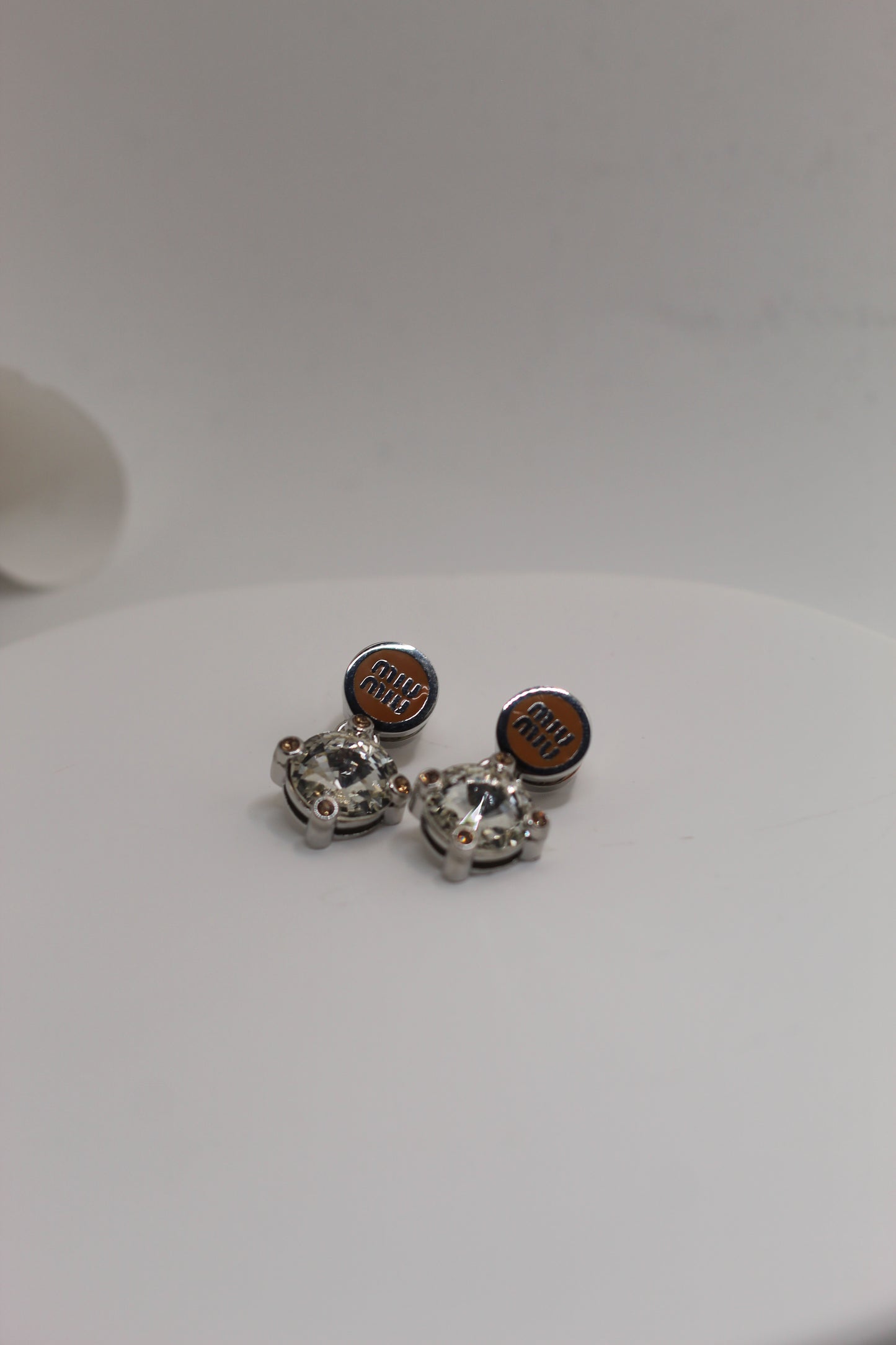 Pendientes Miu M