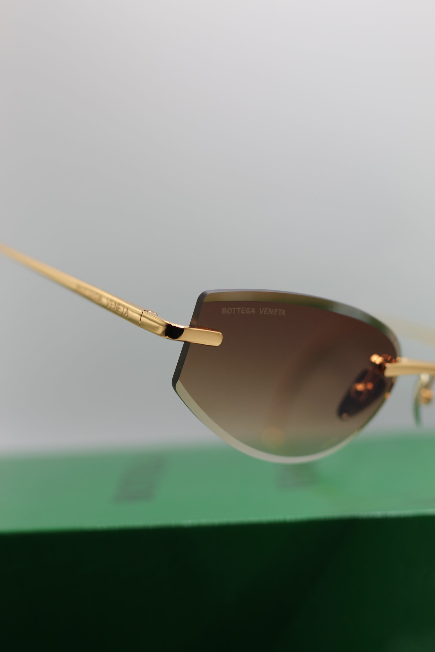 Lentes Bottega V