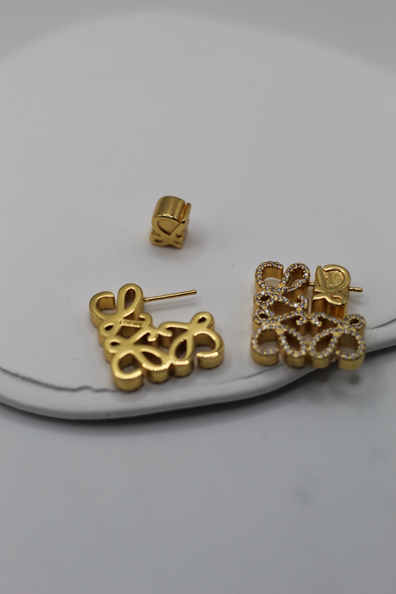 Pendientes Loe