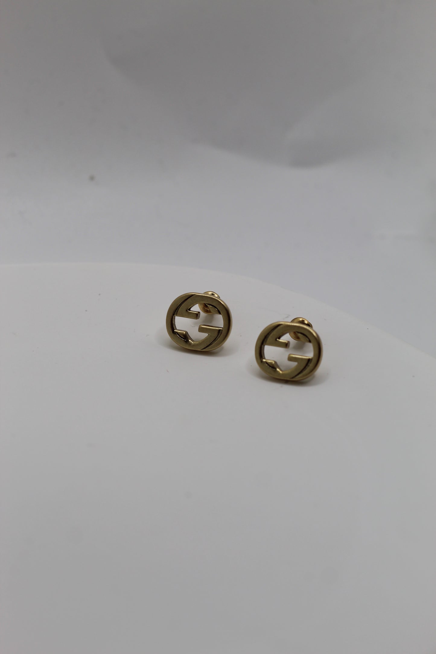 Pendientes GG