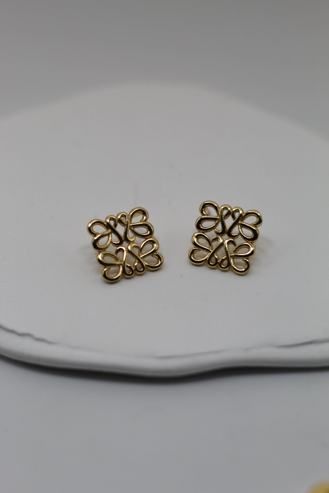 Pendientes Loe