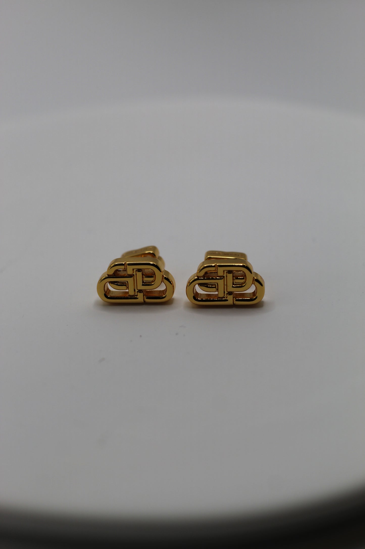 Pendientes Balen
