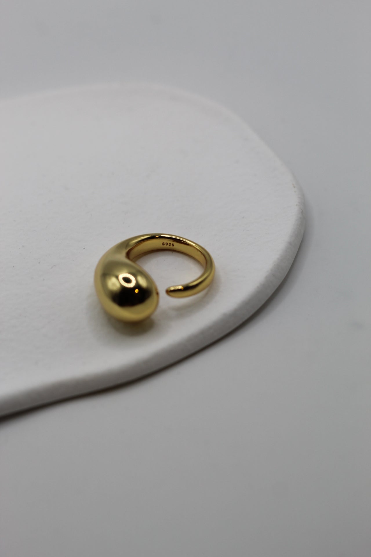 Anillo Zoetis