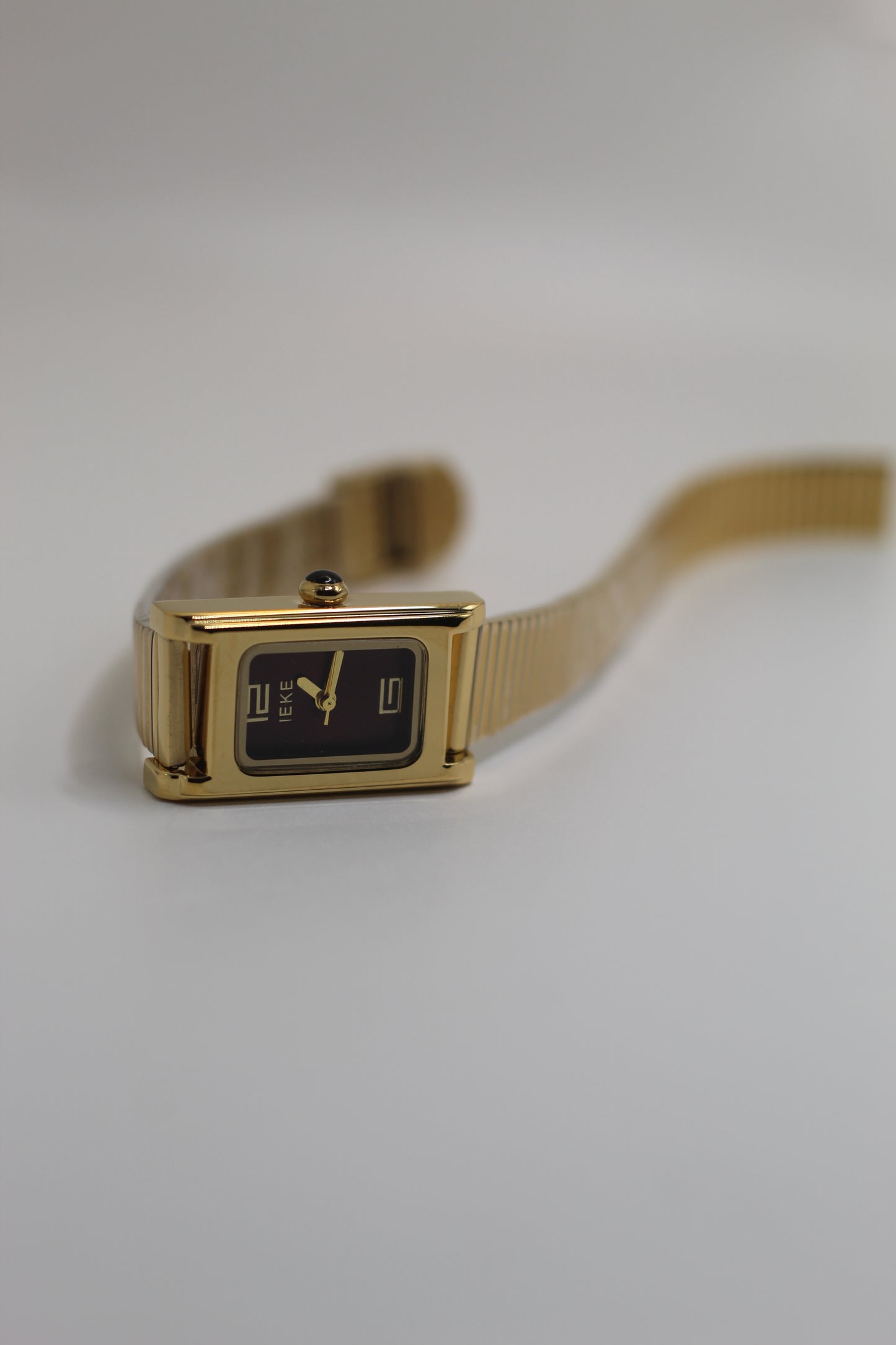 Reloj Hilda