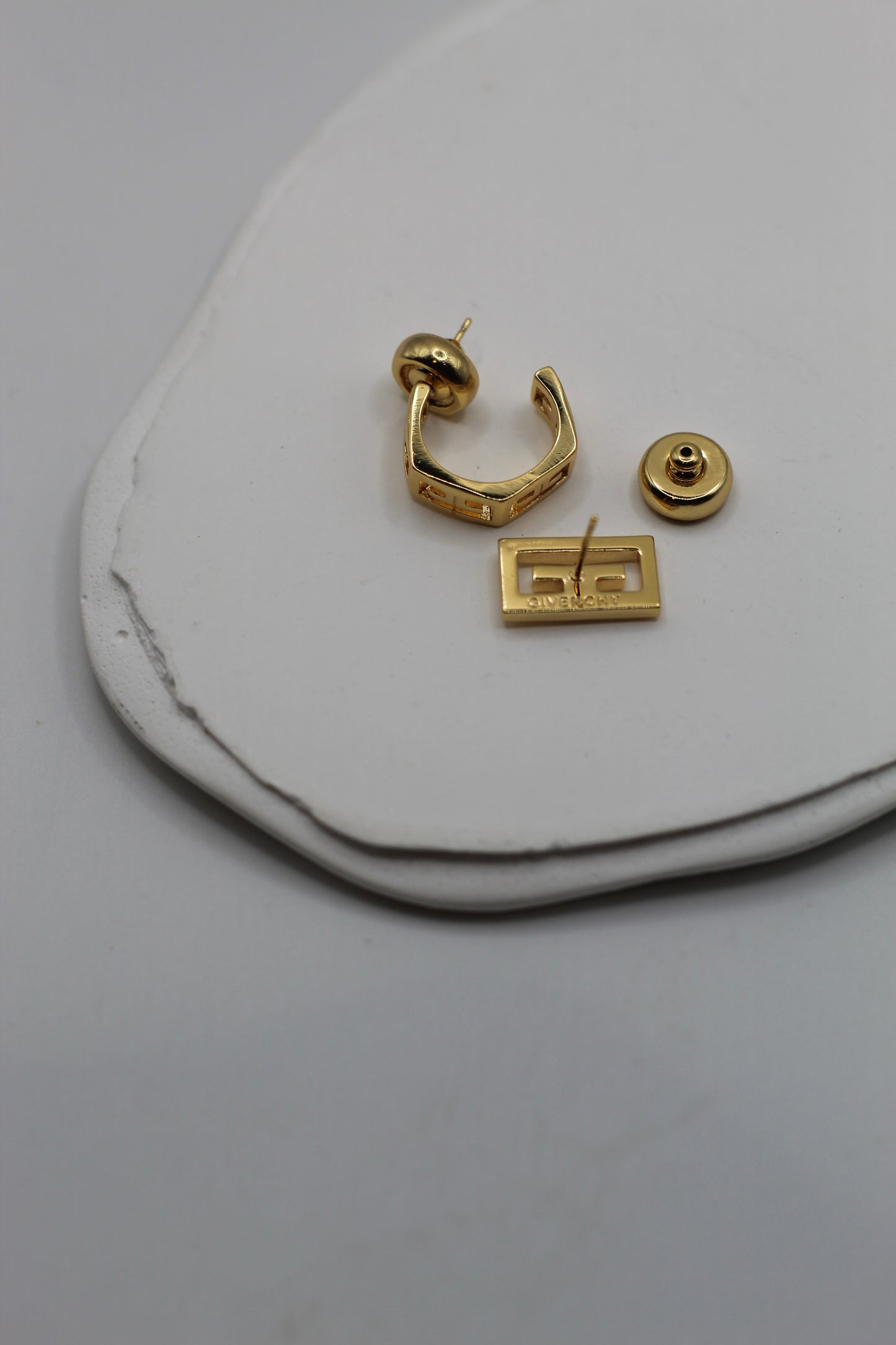 Pendientes Givench✨