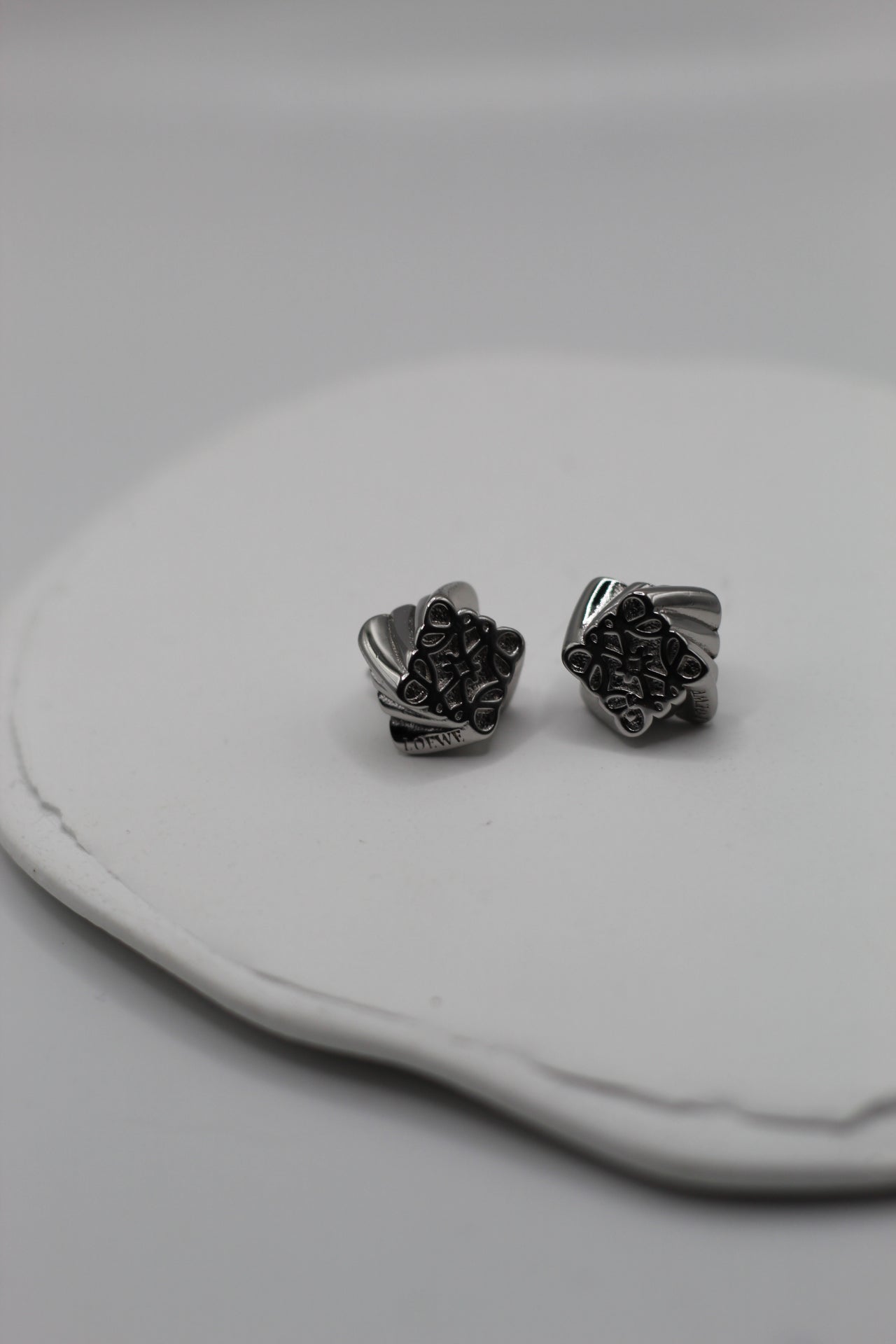 Pendientes Loe