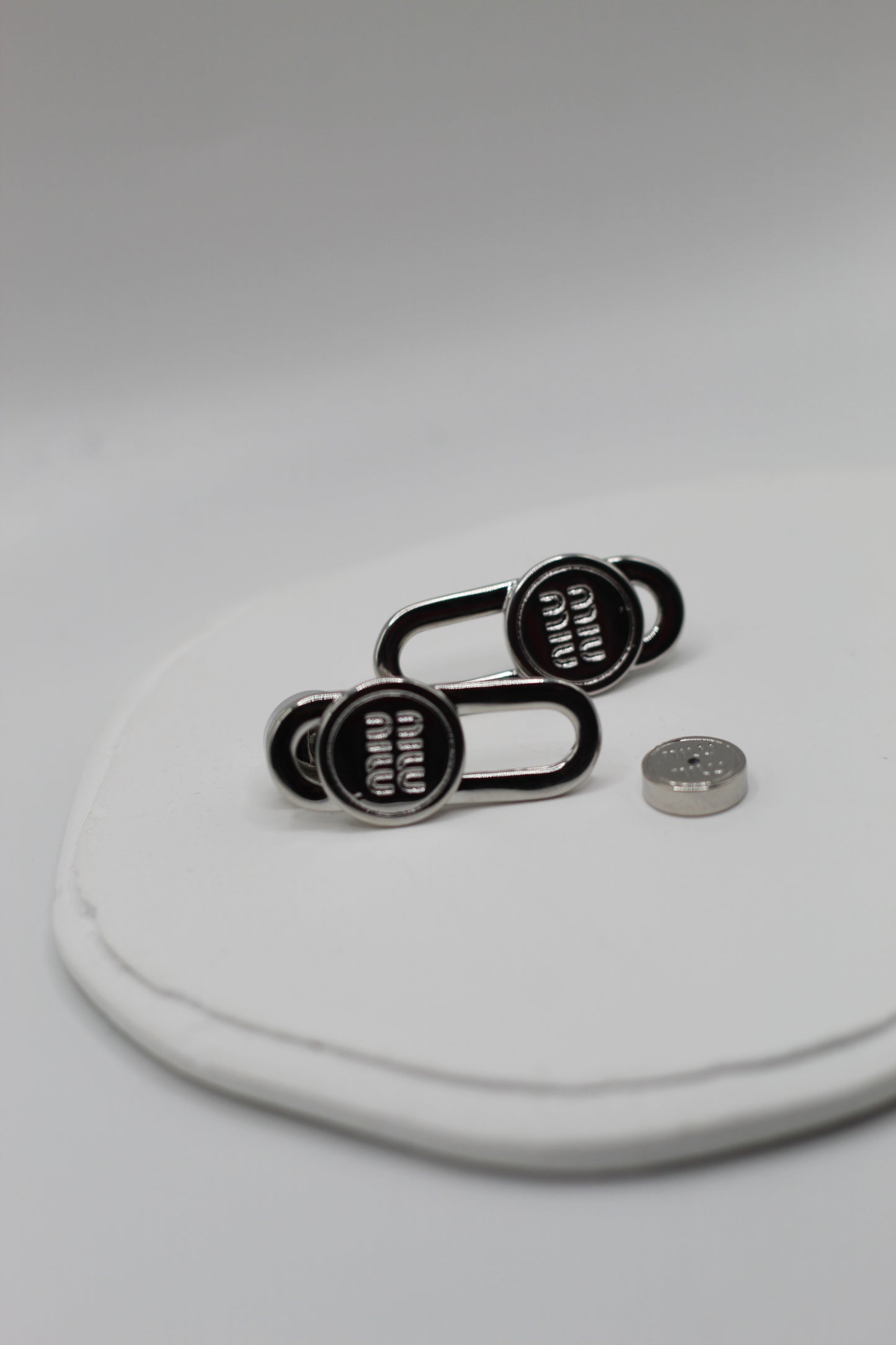 Pendientes Miu Miu
