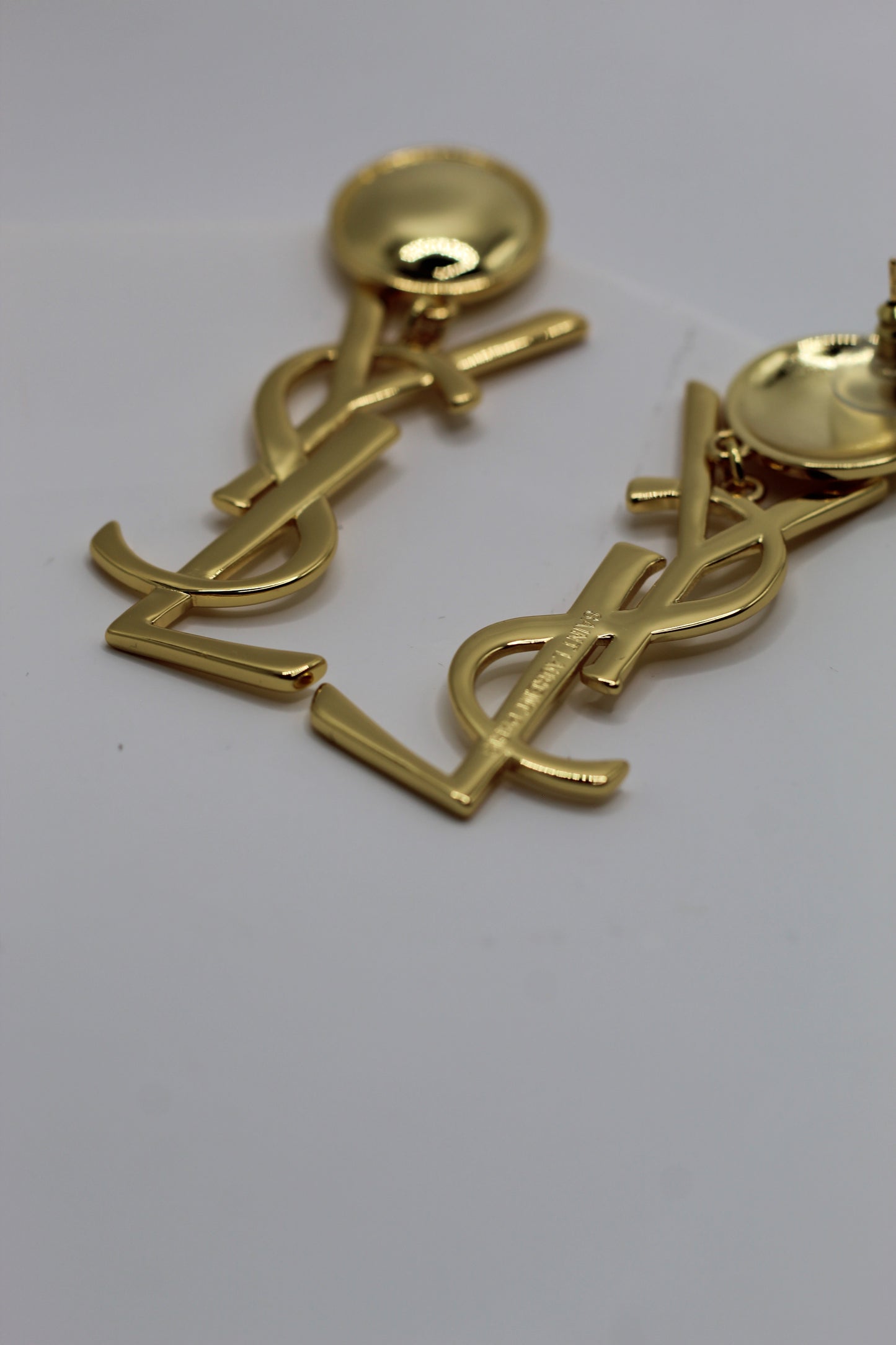 Pendientes YSL