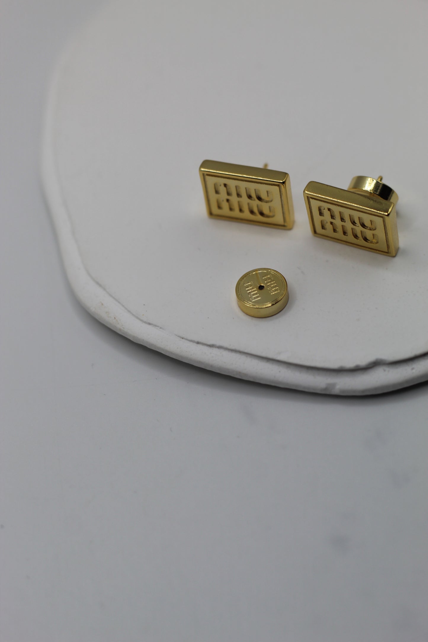 Pendientes Miu Miu