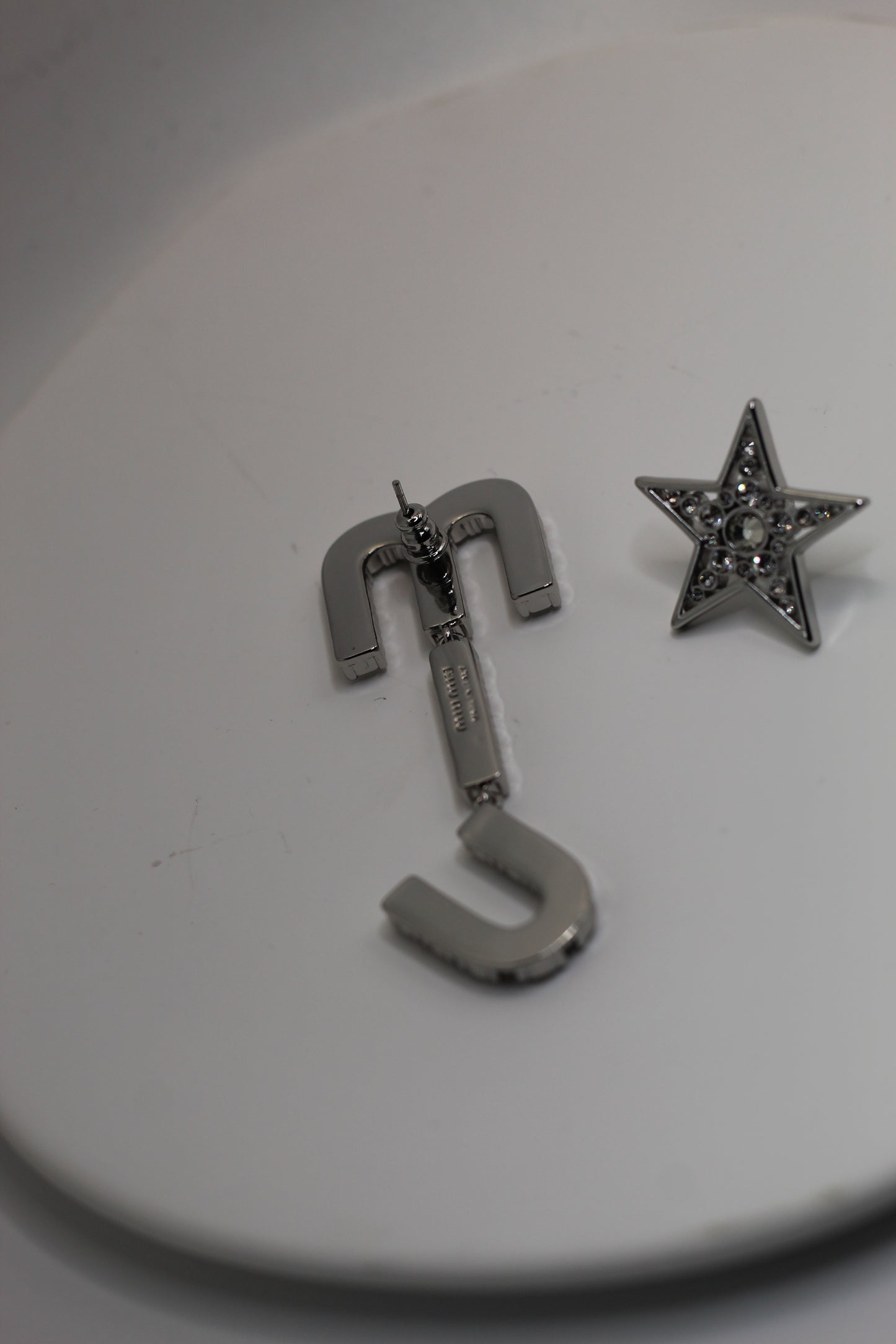 Pendientes Miu M