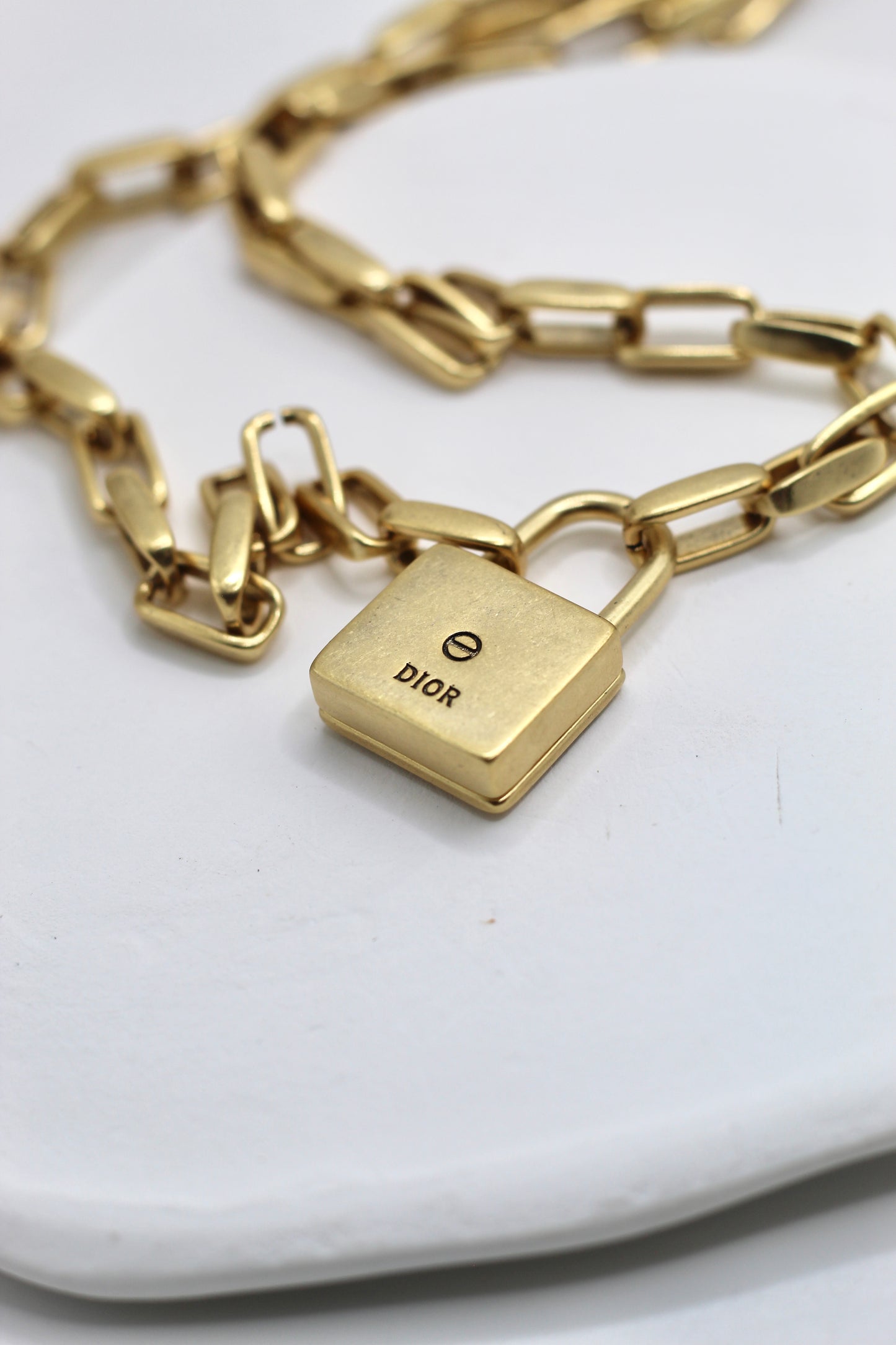 Collar D