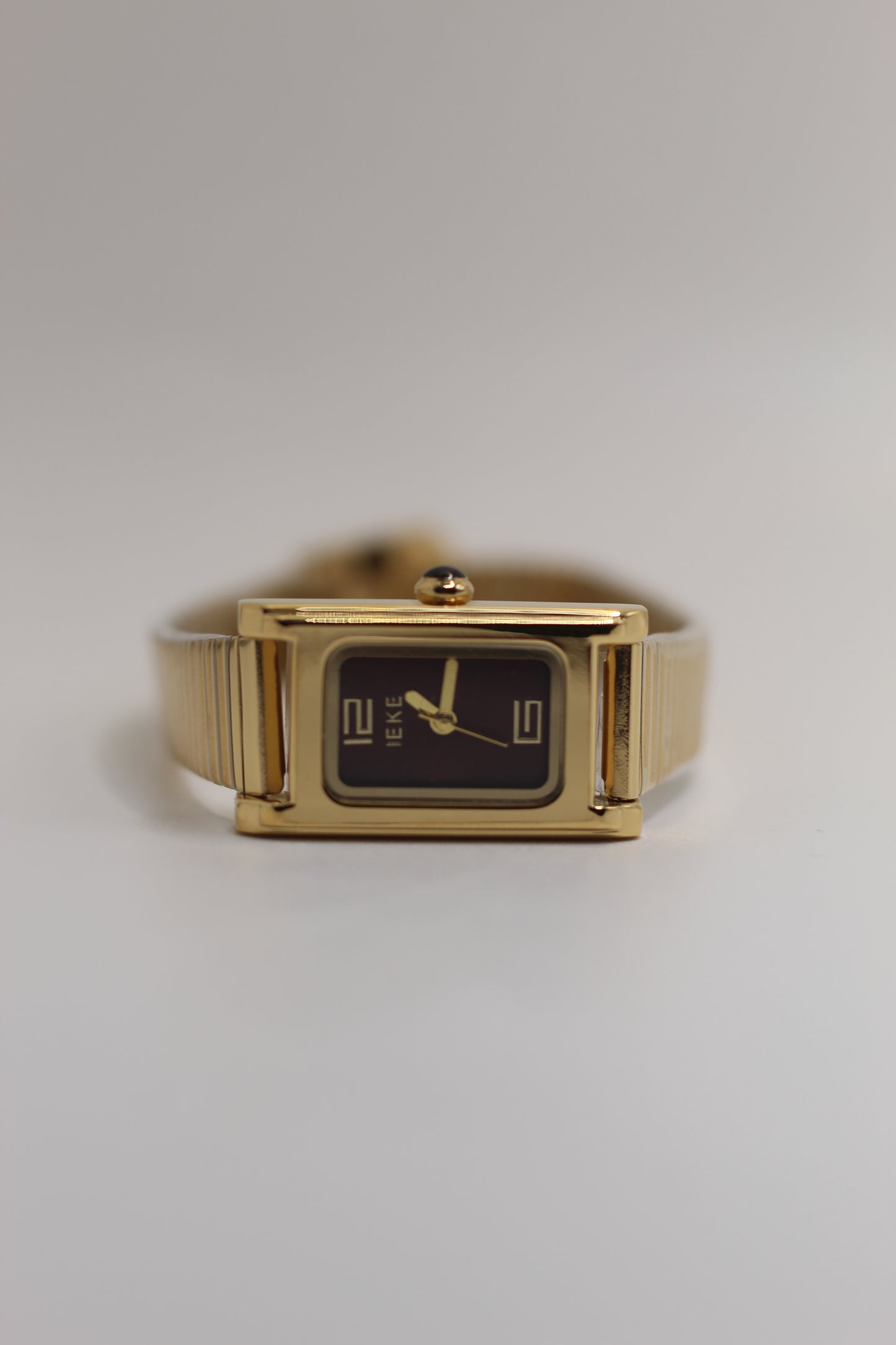 Reloj Hilda