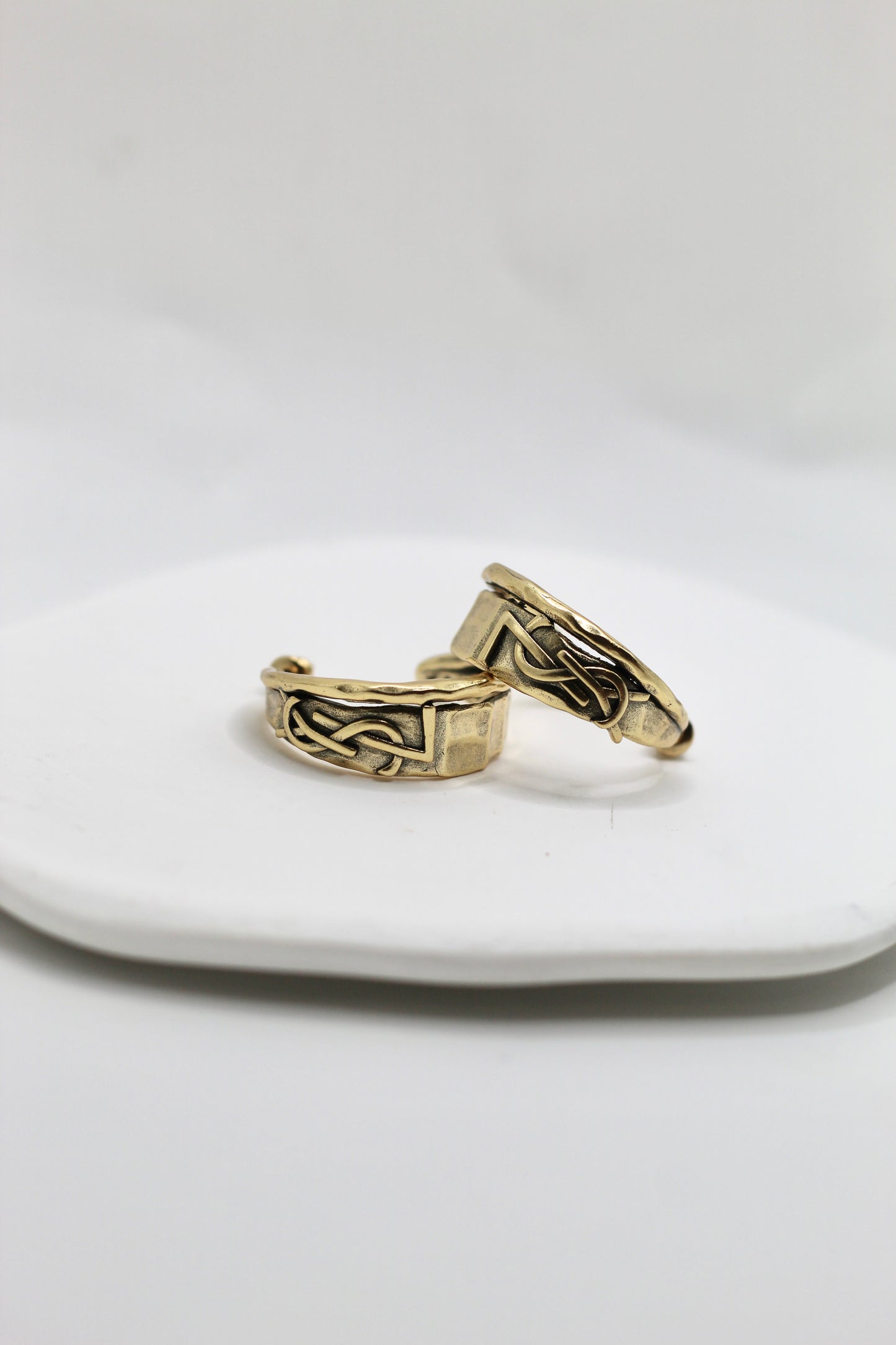 Pendientes YSL