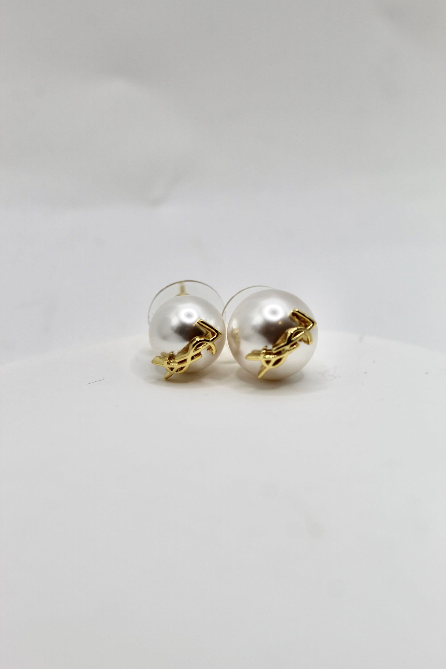 Pendientes YSL