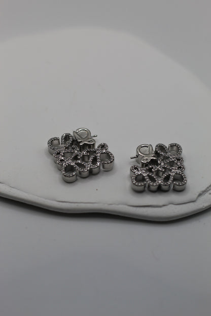 Pendientes Loe