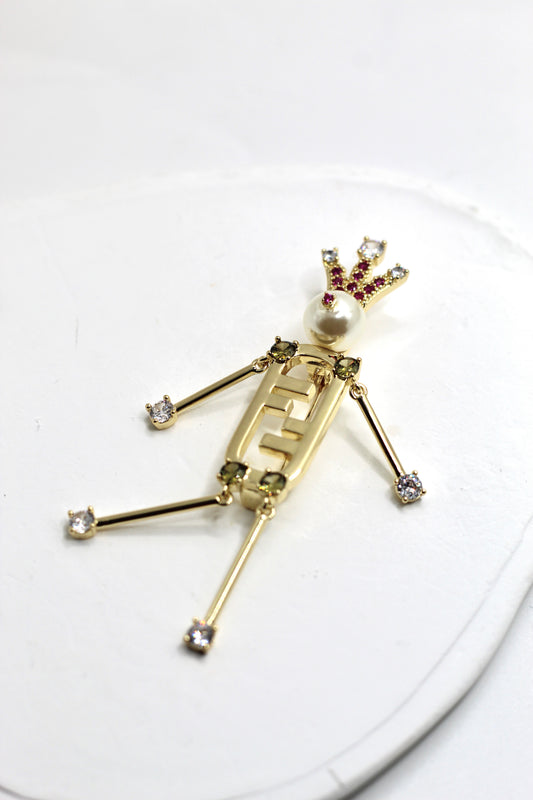 Broche FF