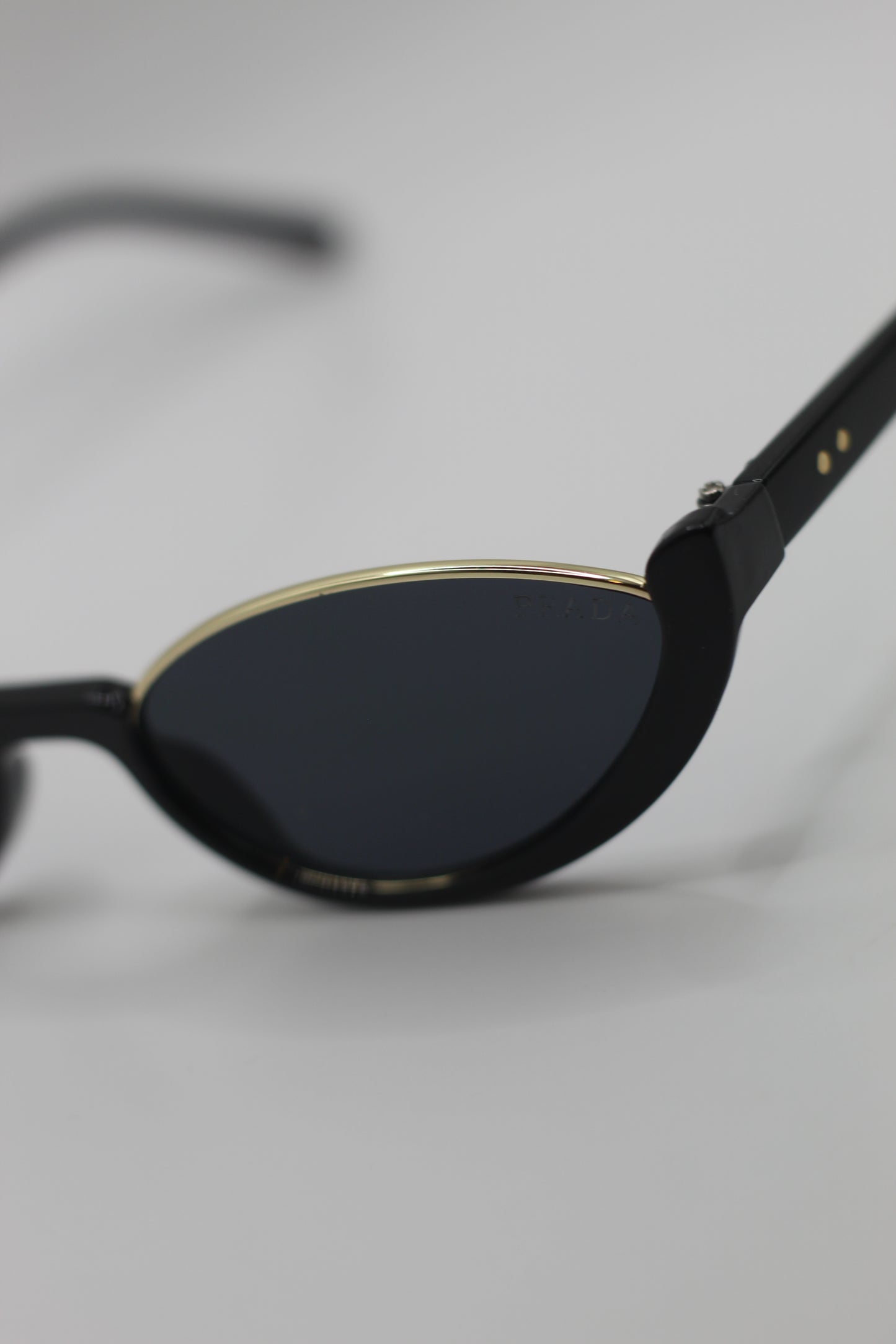 Lentes Pr✨da