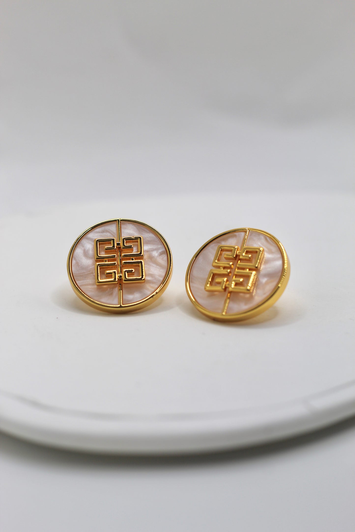 Pendientes G
