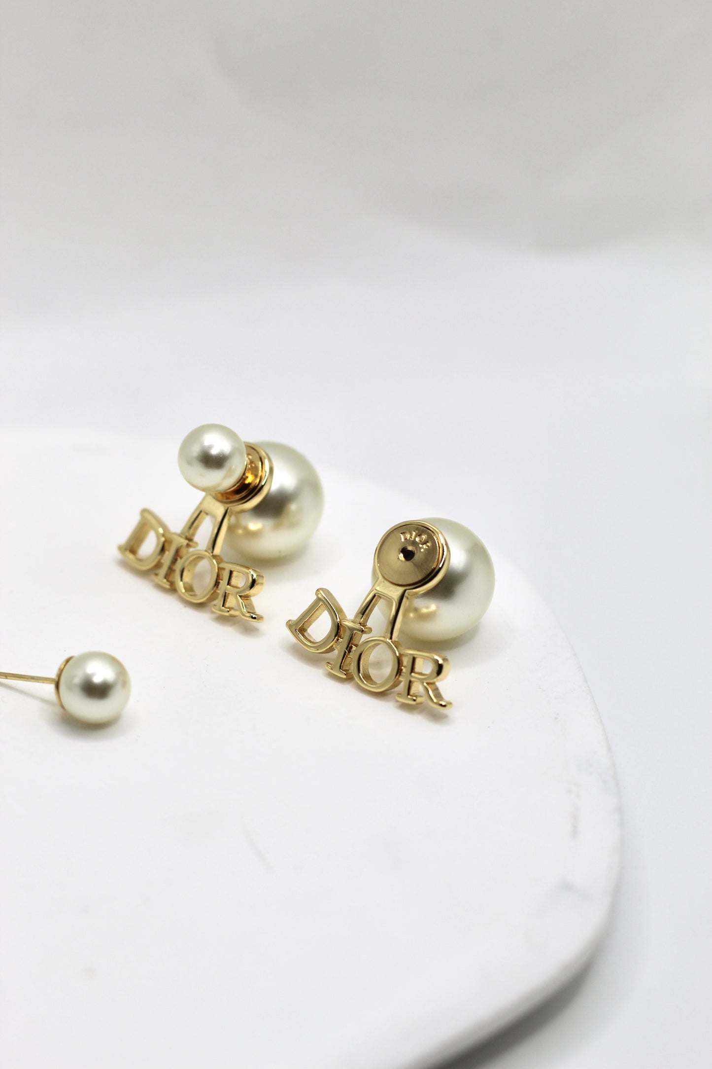 Pendientes D