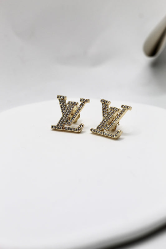 Pendientes LV