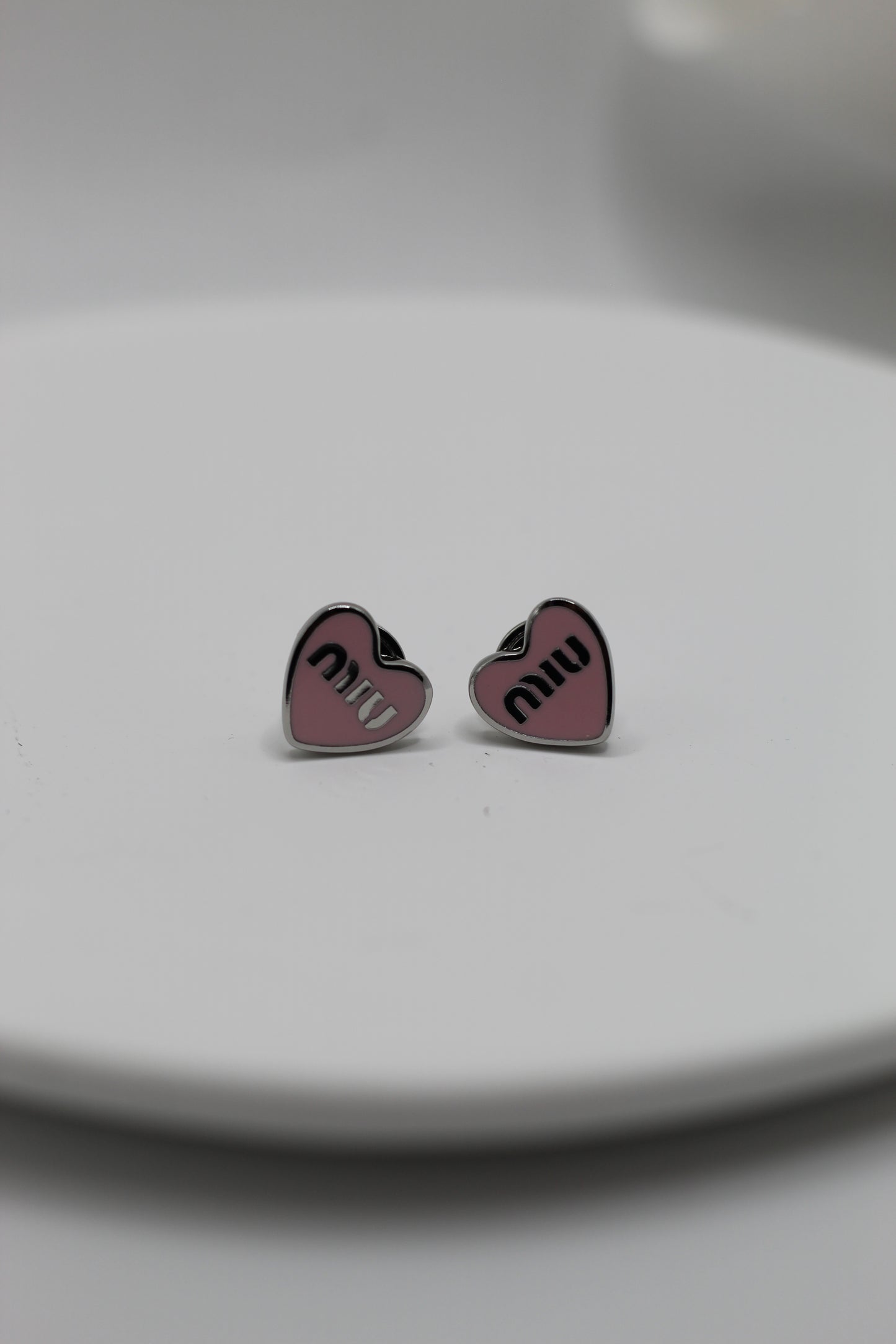 Pendientes Miu M