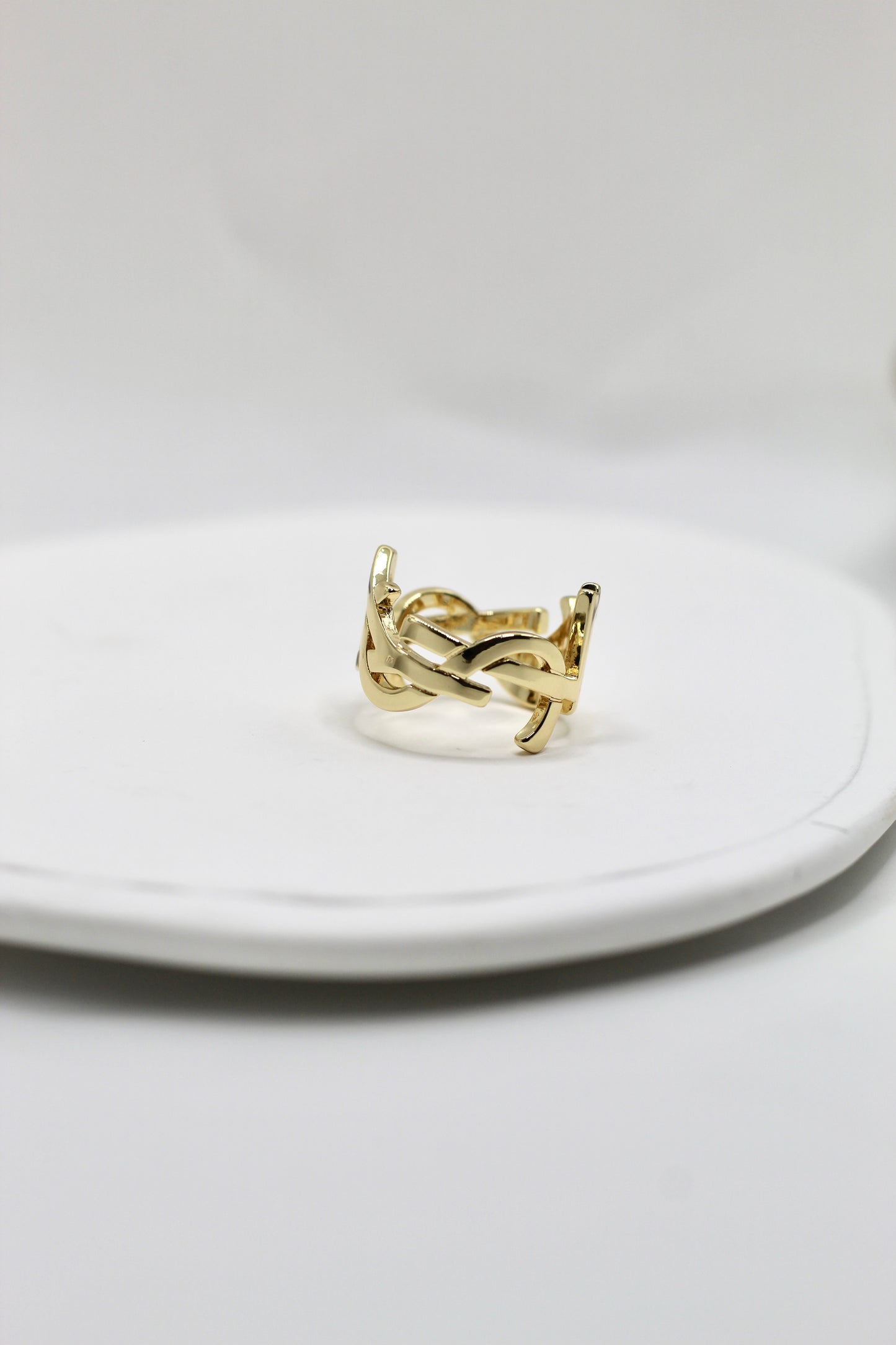 Anillo YSL