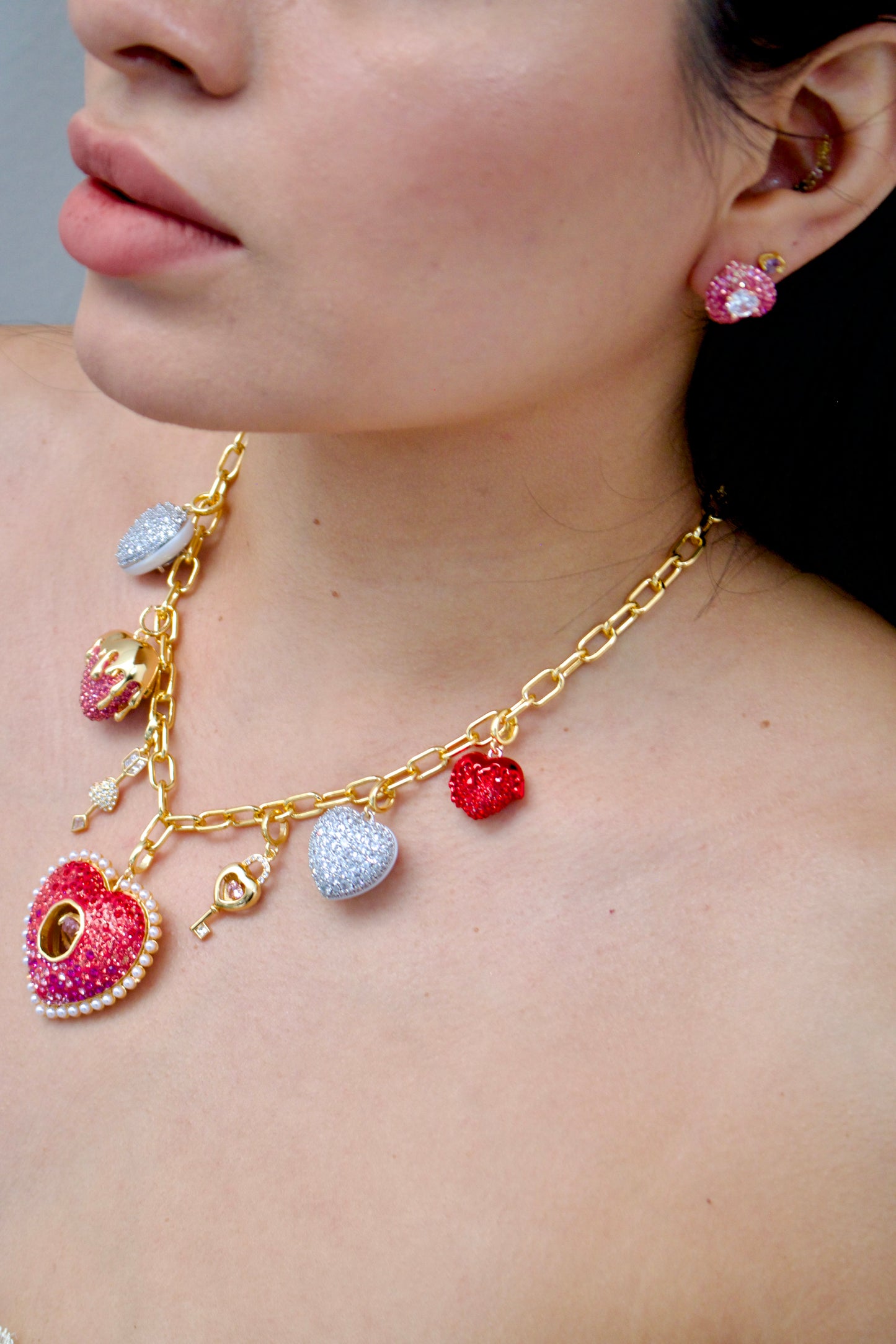 Collar y Aretes Swarows x Ariadna