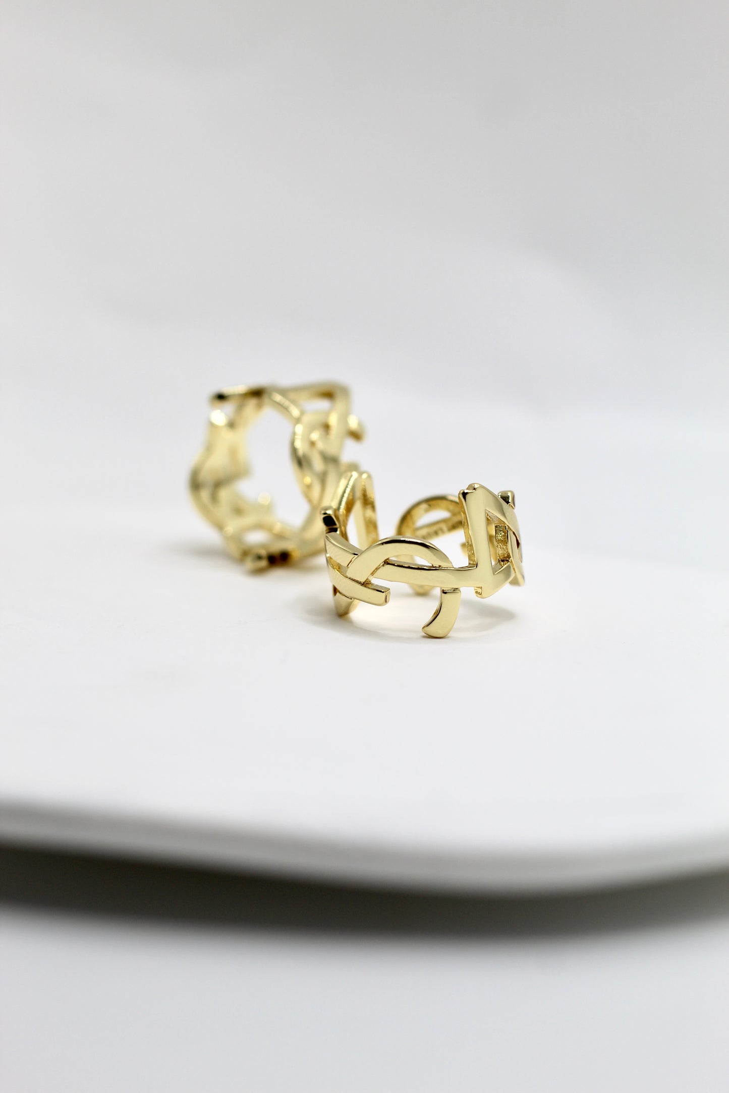 Anillo YSL