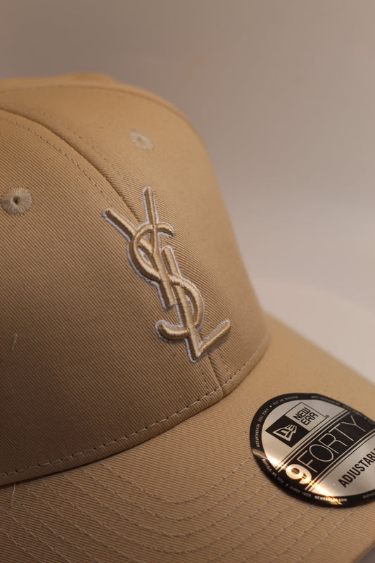 Gorra YSL