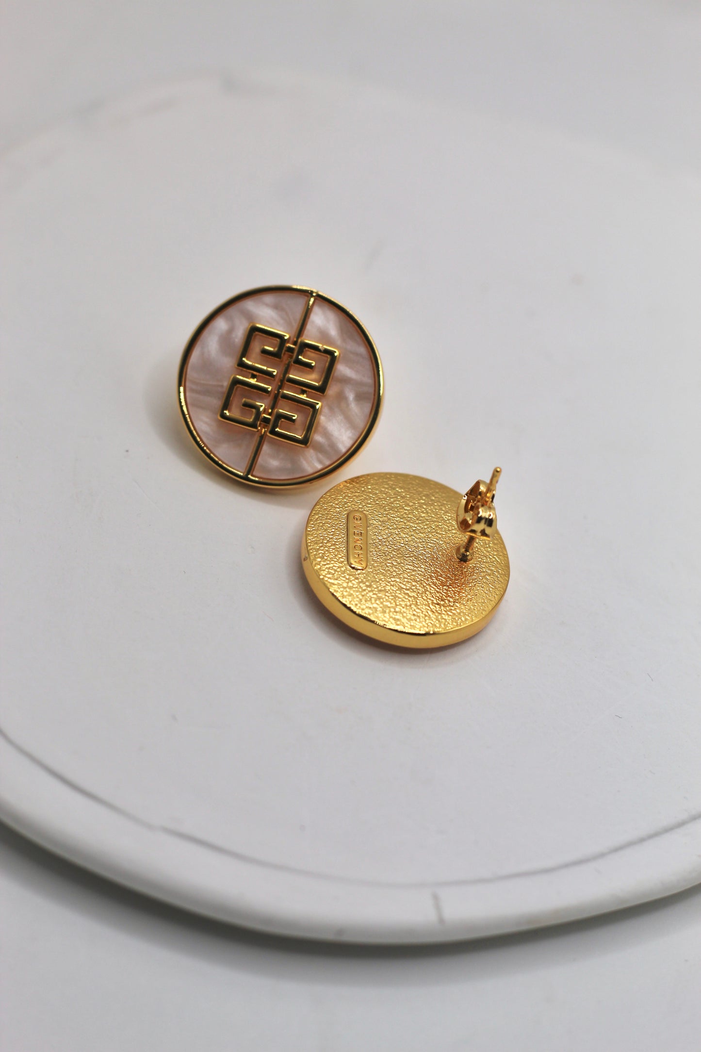 Pendientes G