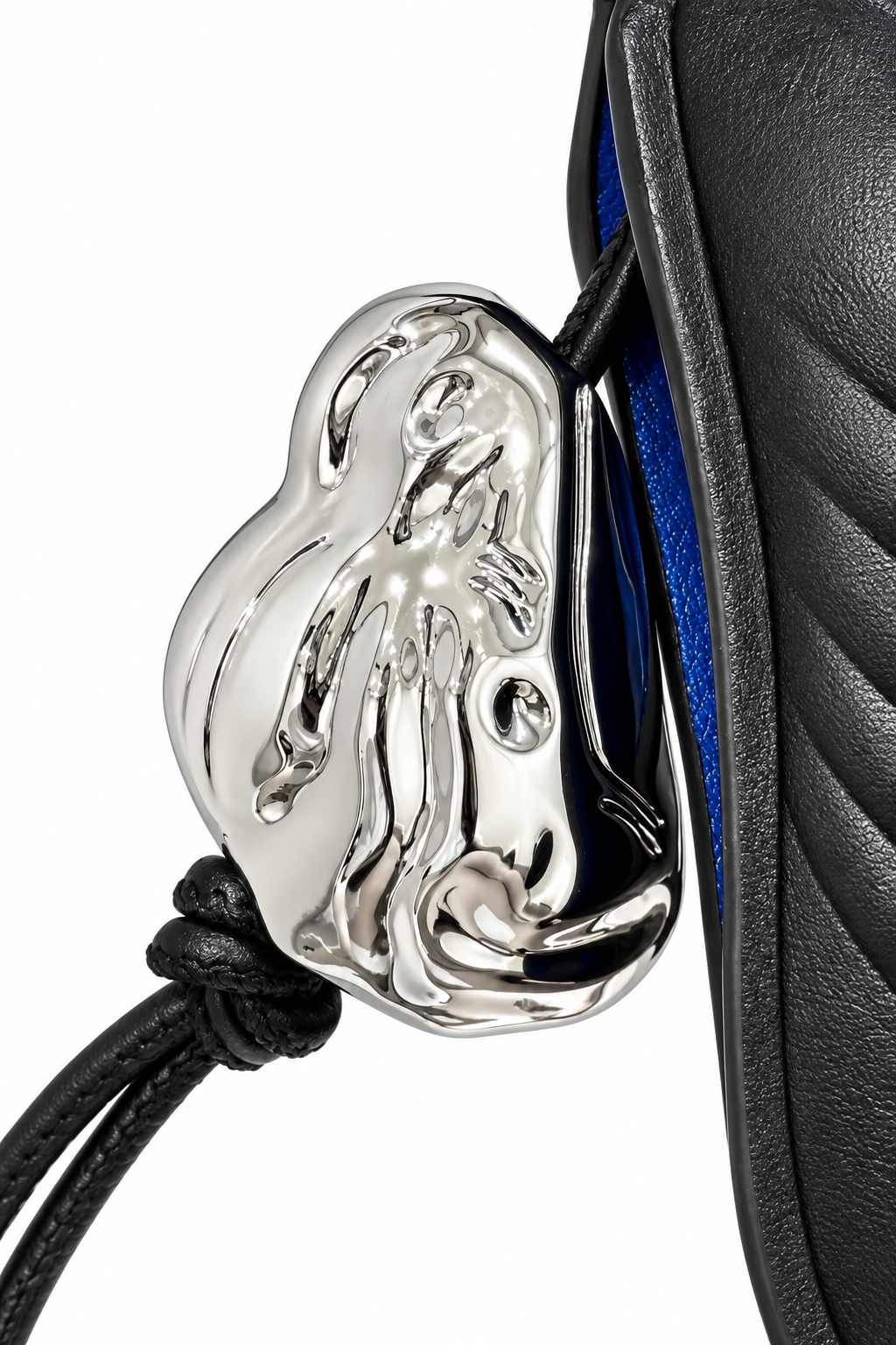 L’ewe Charm Bag Concha