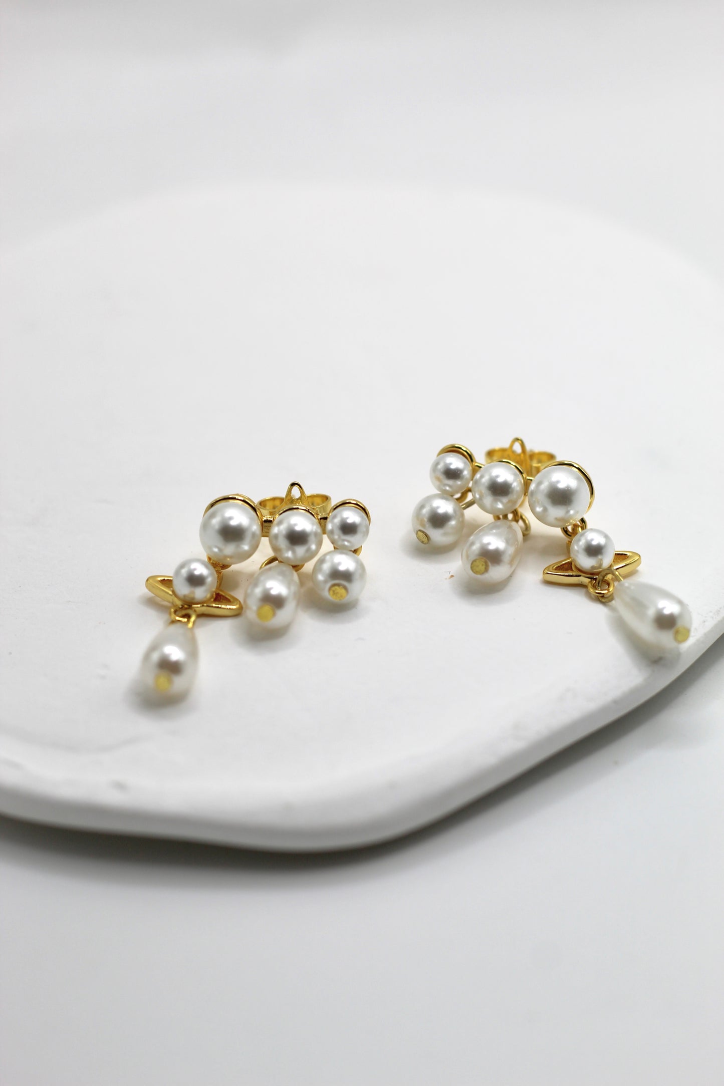 Pendientes V W