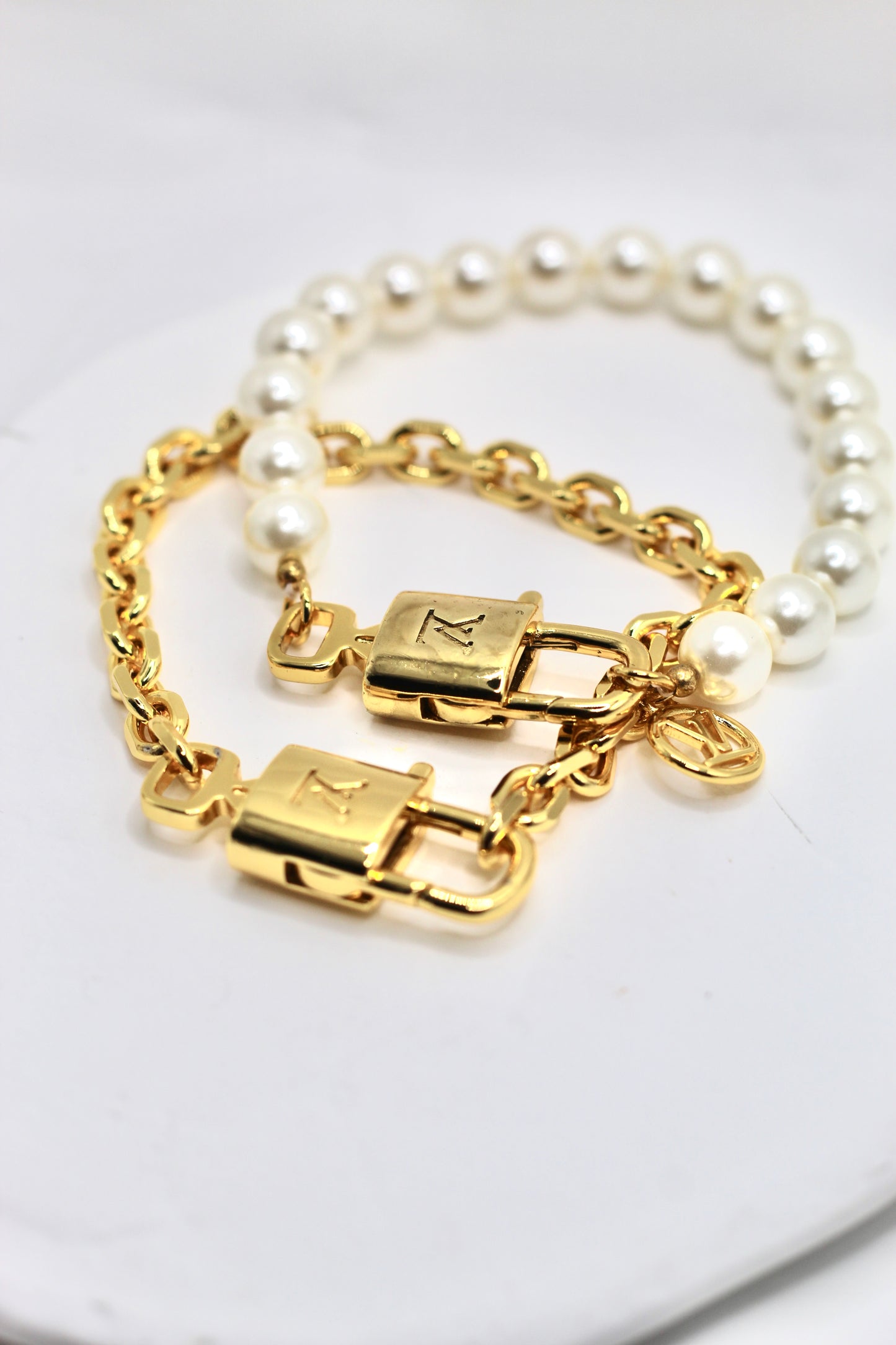 Set Pulseras LV