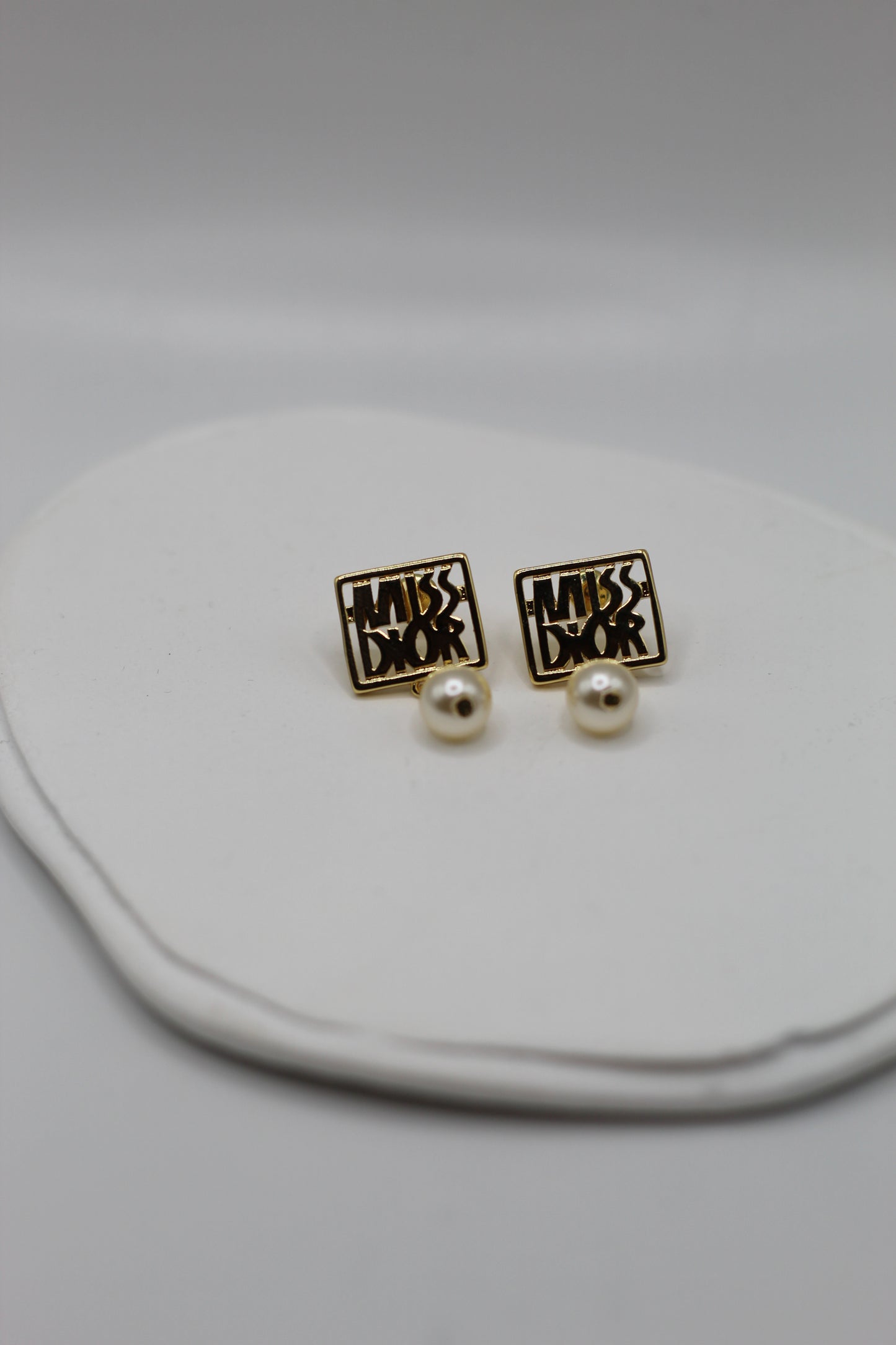Pendientes Miss Di✨r