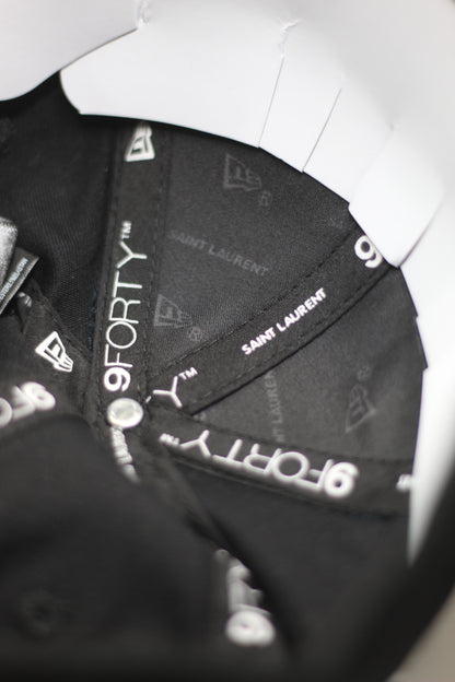 Gorra YSL