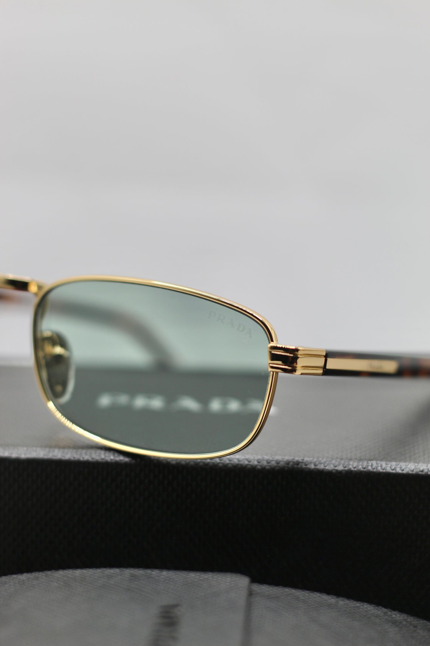 Lentes Pr✨da