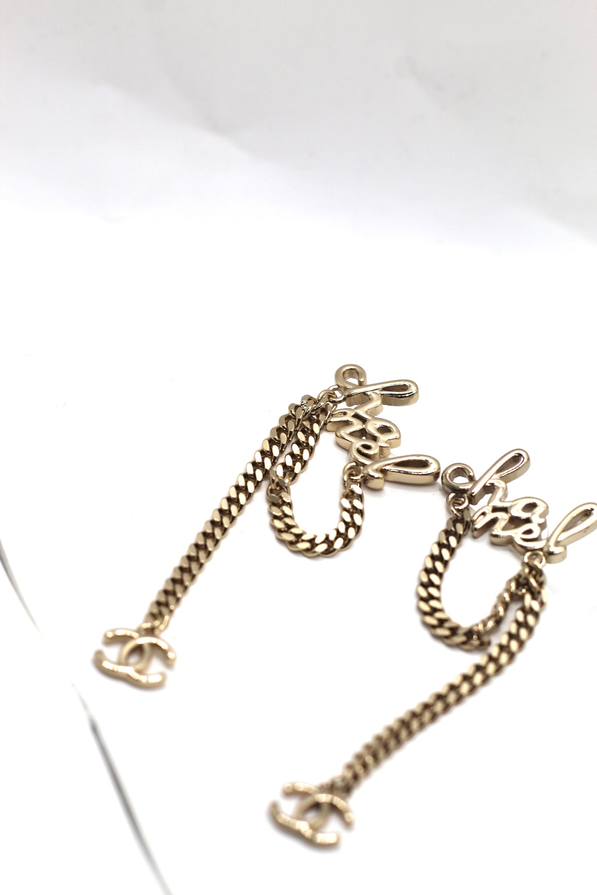 Pendientes C’nel