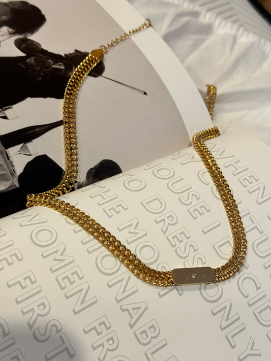 Collar Abella